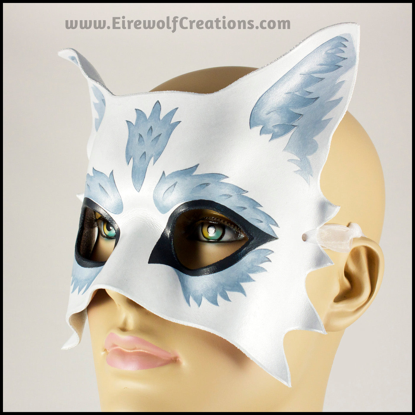 Celtic Cat mask, Blue and Black handmade leather masquerade mask with -  Eirewolf Creations